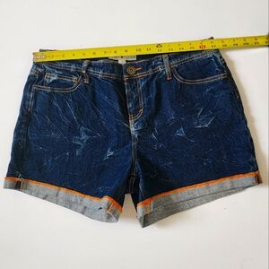 Tommy Hilfiger Ladies Shorts Size 16 Dennim Dark Wash Cuffed